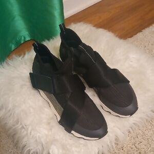 Sorel Black and Gray Women's Sneakers